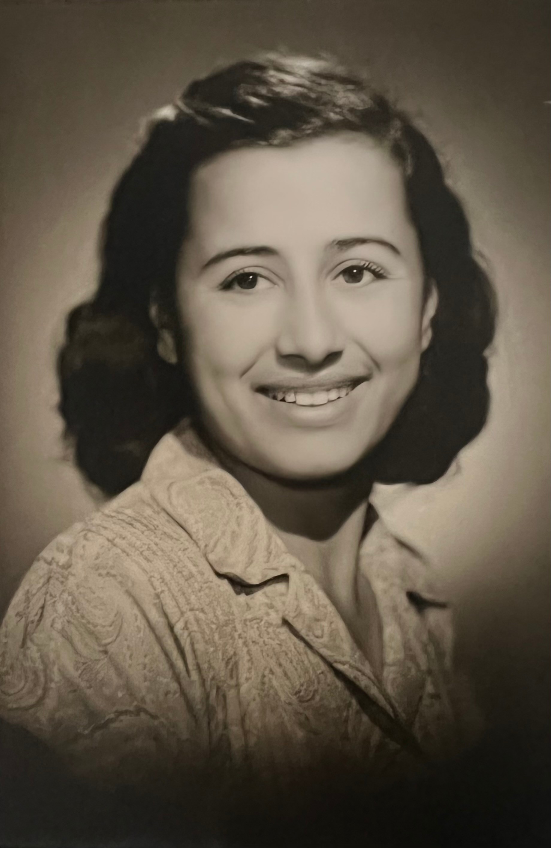 ՎԱՐԴԻԹԵՐ ԿՈՃՈԼՈԶՅԱՆ-ՀՈՎՀԱՆՆԻՍՅԱՆ